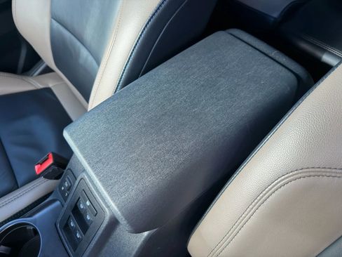 Used 2023 Ford Bronco Wildtrak image 37