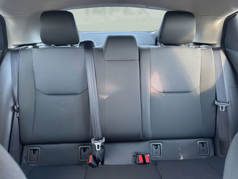 Used 2025 Toyota Prius LE image 10