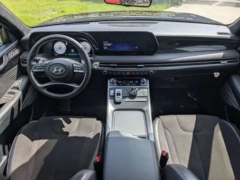Used 2025 Hyundai Palisade Calligraphy AWD/4WD image 17