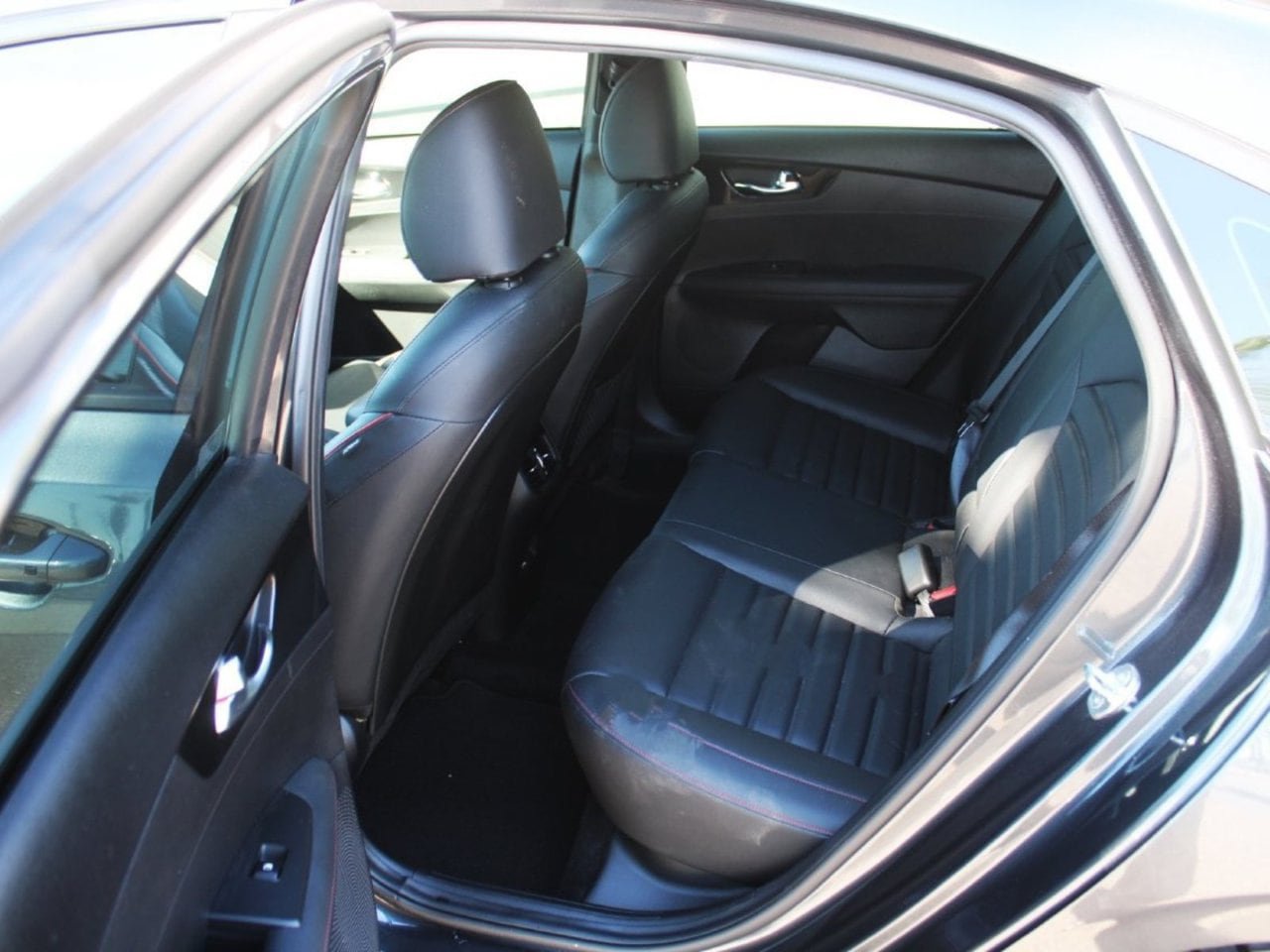 Used 2023 Kia Forte GT FWD image 10