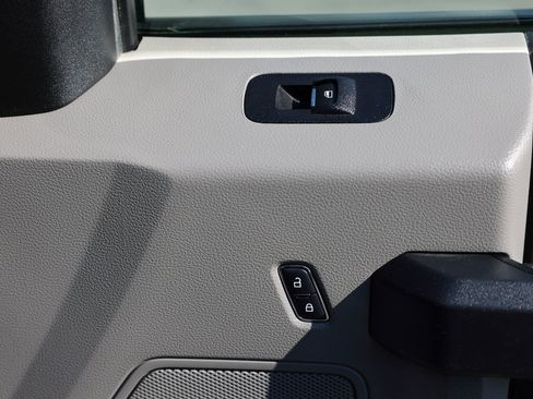 Used 2019 Ford F150 XL w/ Equipment Group 101A Mid image 11