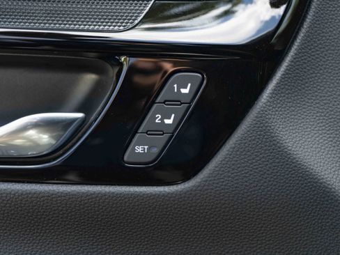 Used 2026 Honda CR-V Sport Touring image 38