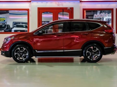 Used 2019 Honda CR-V Touring image 12