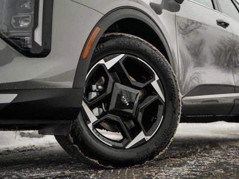 New 2026 Kia Sportage EX w/ EX Panorama Roof Package image 6