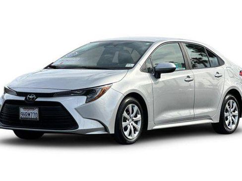 Certified 2023 Toyota Corolla LE image 1