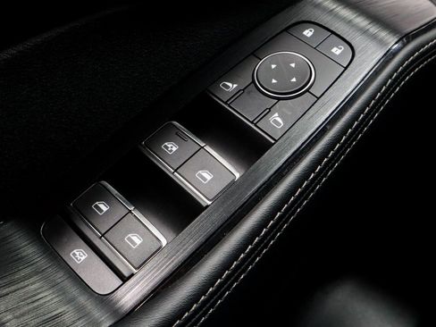 Certified 2024 Nissan Rogue SL w/ SL Premium Package image 28