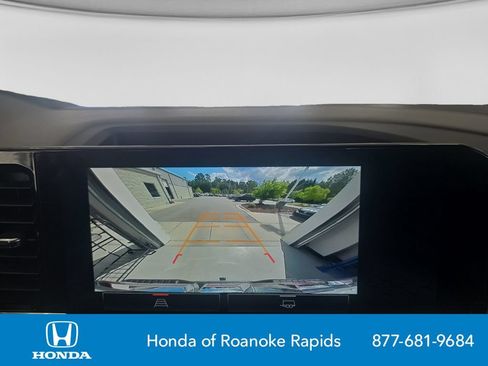 Used 2025 GMC Sierra 1500 SLT RWD image 22