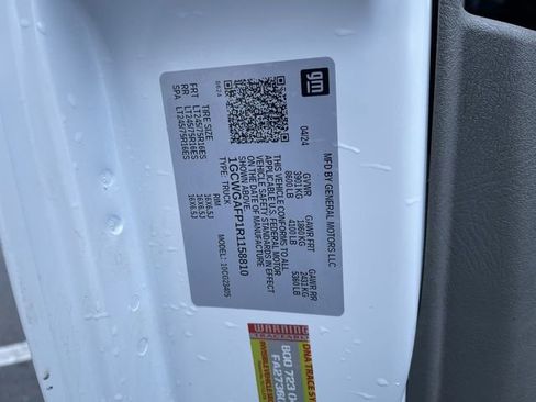 Used 2024 Chevrolet Express 2500 w/ Driver Convenience Package image 29