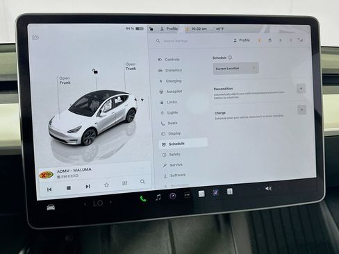 Used 2024 Tesla Model Y Long Range image 43