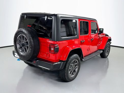 Used 2023 Jeep Wrangler Unlimited Sahara AWD/4WD image 7
