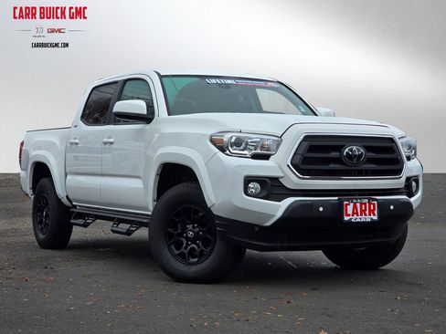 Used 2022 Toyota Tacoma SR5 image 1