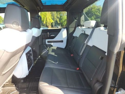 Used 2024 GMC Hummer EV 3X image 21