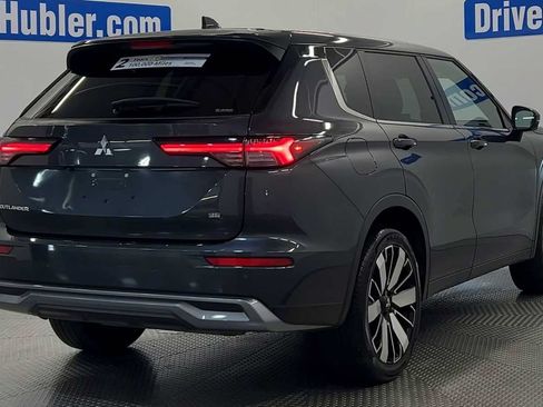 Used 2025 Mitsubishi Outlander SE AWD/4WD image 8