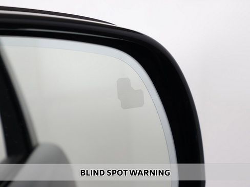 Used 2025 Land Rover Range Rover Autobiography AWD/4WD image 9