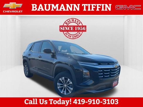 Used 2025 Chevrolet Equinox LT FWD image 1