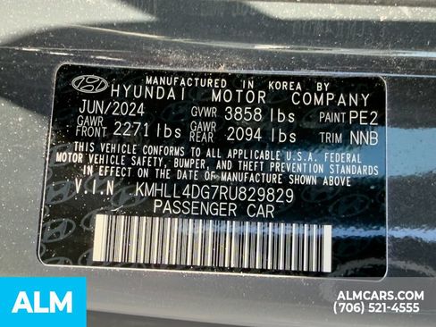 Used 2024 Hyundai Elantra SE FWD image 20