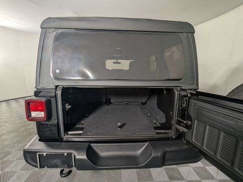 Certified 2022 Jeep Wrangler Unlimited Sport image 27