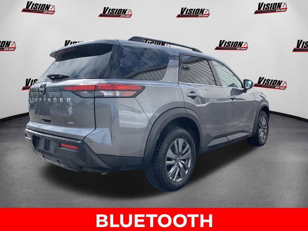 Certified 2025 Nissan Pathfinder SV AWD/4WD image 5