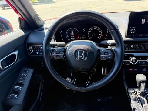 Used 2023 Honda Civic Sport image 12