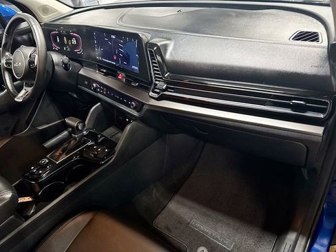 Used 2023 Kia Sportage EX image 29