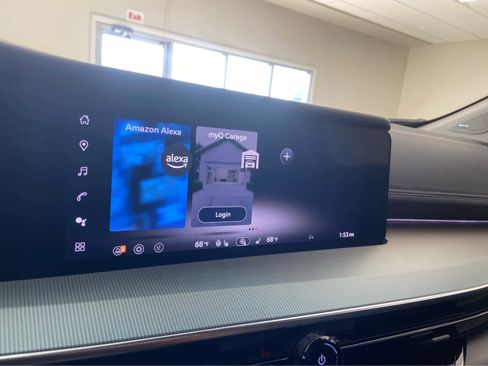 Used 2025 Nissan Murano SL w/ Cargo Package image 27