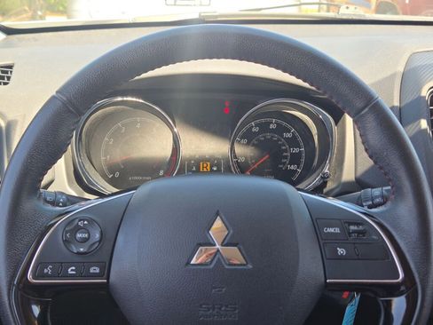 Used 2019 Mitsubishi Outlander Sport AWD image 27