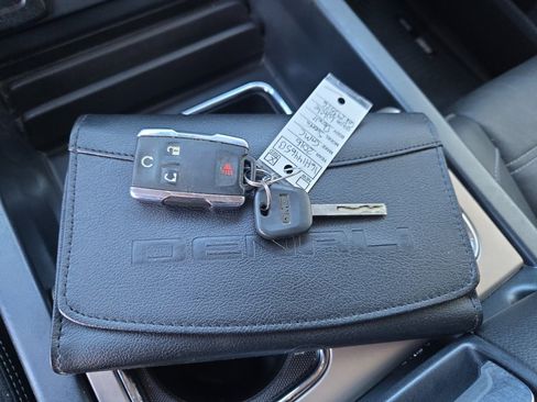 Used 2016 GMC Sierra 2500 Denali w/ Driver Alert Package image 37