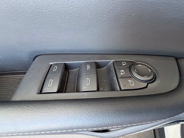 Used 2026 Buick Enclave Preferred FWD image 23