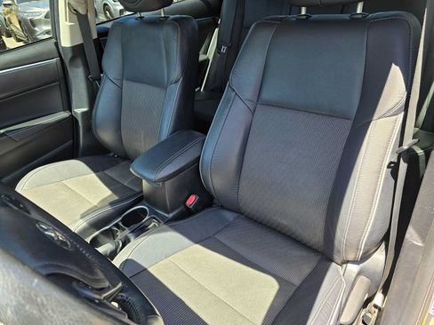 Used 2014 Toyota Corolla S FWD image 21