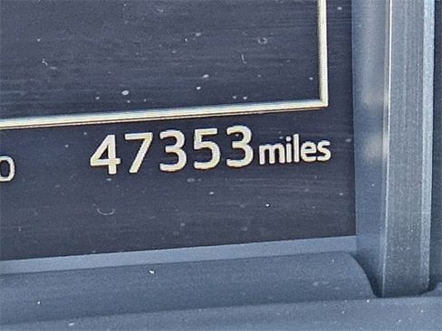 Used 2022 Toyota 4Runner Limited image 24