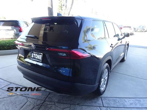 Used 2024 Toyota Grand Highlander FWD image 8