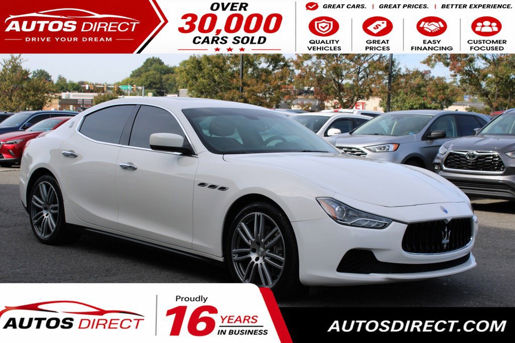 Used 2015 Maserati Ghibli RWD image 1