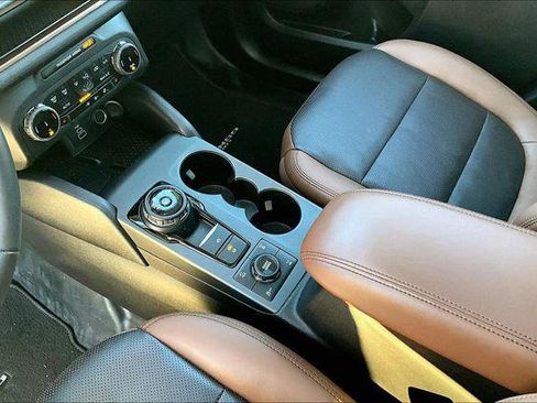 Used 2024 Ford Bronco Sport Badlands w/ Premium Package image 18