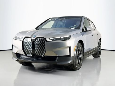 Certified 2024 BMW iX xDrive50 w/ Convenience Package AWD/4WD image 3