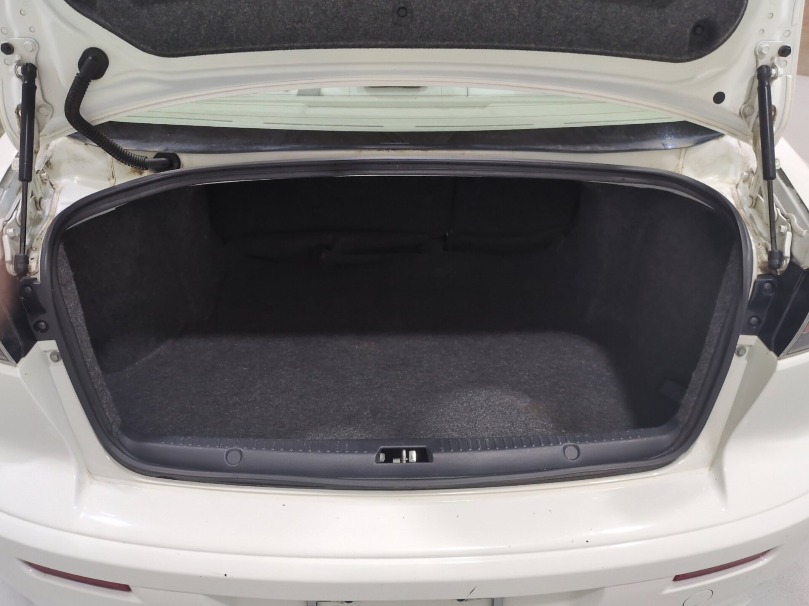 Used 2012 Mitsubishi Lancer ES FWD image 12