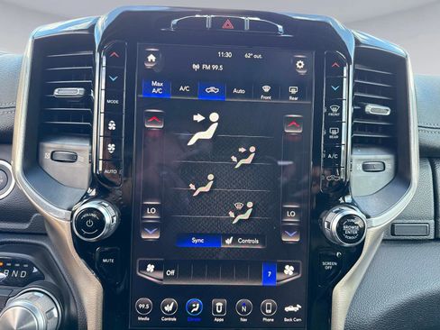 Used 2019 RAM 1500 Laramie image 26