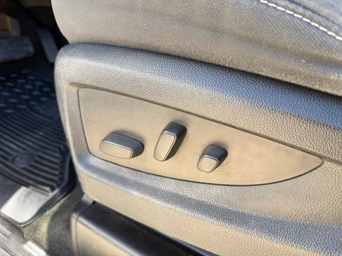 Used 2015 Chevrolet Silverado 1500 LT image 22