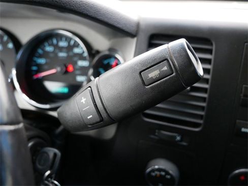 Used 2013 GMC Sierra 1500 SLE w/ Power Tech Package image 19