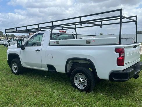 Used 2020 Chevrolet Silverado 2500 W/T RWD image 2