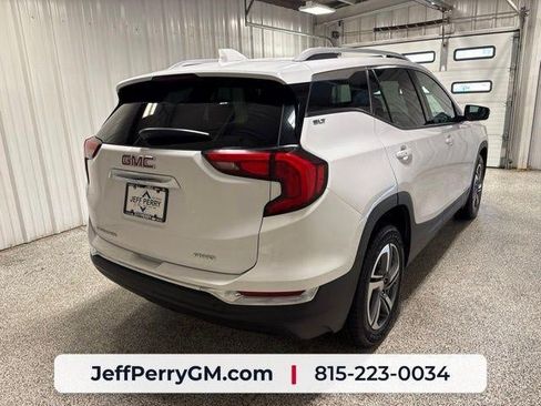 Used 2019 GMC Terrain SLT w/ Preferred Package AWD/4WD image 3