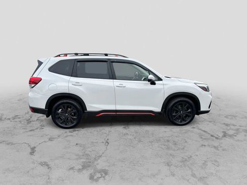 Used 2021 Subaru Forester Sport image 9