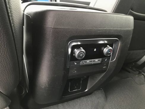 Certified 2025 GMC Yukon XL Denali AWD/4WD image 20