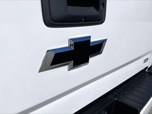 Used 2019 Chevrolet Silverado 2500 LTZ w/ Duramax Plus Package AWD/4WD image 33