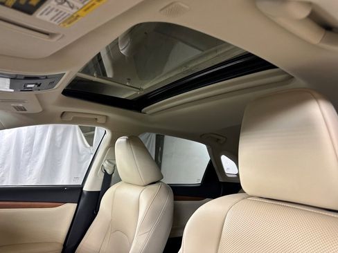 Certified 2021 Lexus RX 350 350 w/ Premium Package image 8