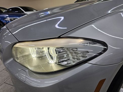 Used 2013 BMW 550i Sedan image 11