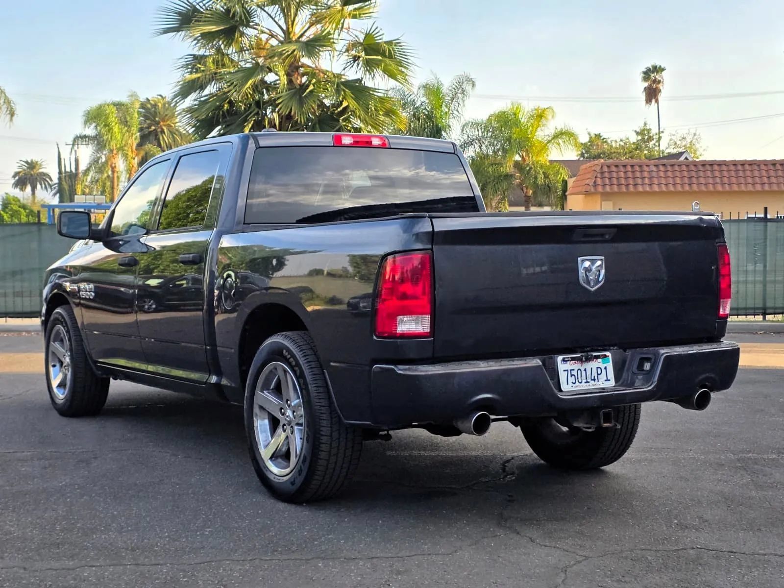Used 2014 RAM 1500 Express RWD image 4