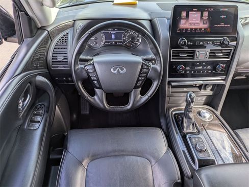 Used 2024 INFINITI QX80 Luxe image 24