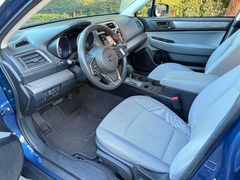 Used 2019 Subaru Outback 2.5i image 11