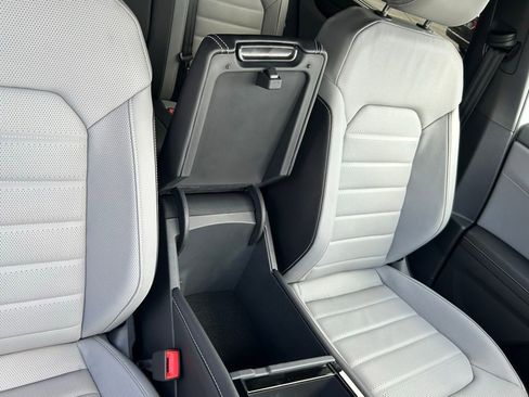 New 2026 Volkswagen Atlas Cross Sport SEL R-Line image 37