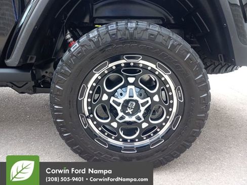 Used 2021 Jeep Gladiator Rubicon w/ Uconnect 4C Nav & Sound Group image 31